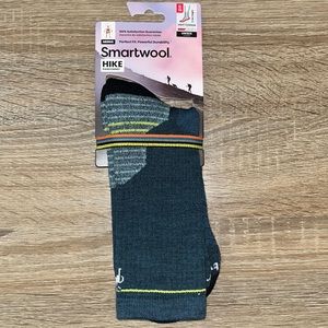 Smart wool hiking socks